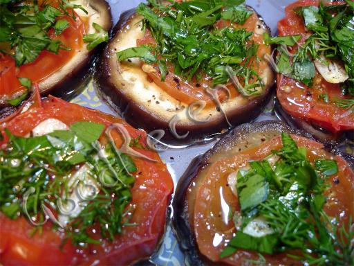 Баклажаны с помидорами, приготовленные в пароварке