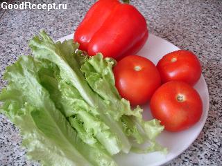 Салат из болгарского перца с помидорами